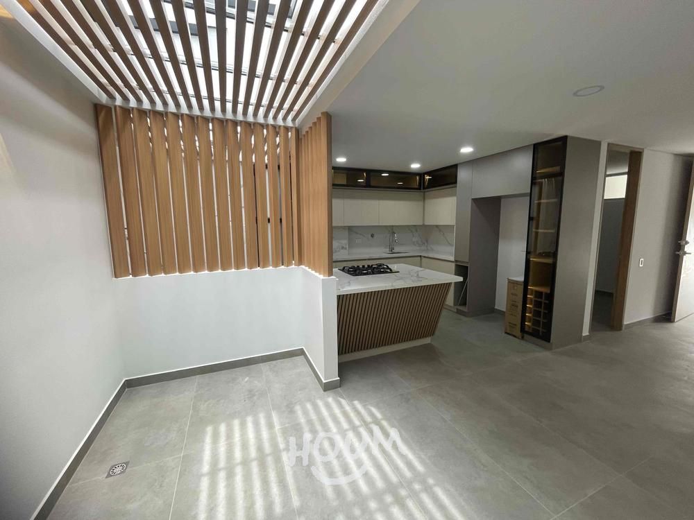 Casa en venta Antioquia Rionegro Gualanday 178 m2 Habitaciones 4 Baños 5 Garajes 2 Precio $1150000000