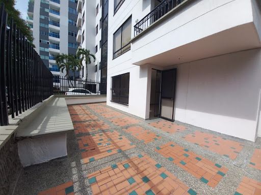 Apartamento en venta Risaralda Pereira Los Angeles 153 m2 Habitaciones 3 Baños 4 Garajes 2 Precio $750000000