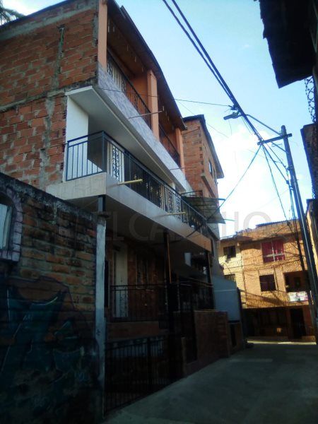 Apartamento en venta Antioquia La Estrella La Ferreria 105 m2 Habitaciones 4 Baños 2 Garajes 0 Precio $300000000