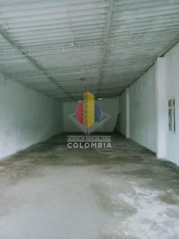 Casa en venta Tolima Ibagué Los Angeles 1745 m2 Habitaciones 4 Baños 2 Garajes 6 Precio $2200000000