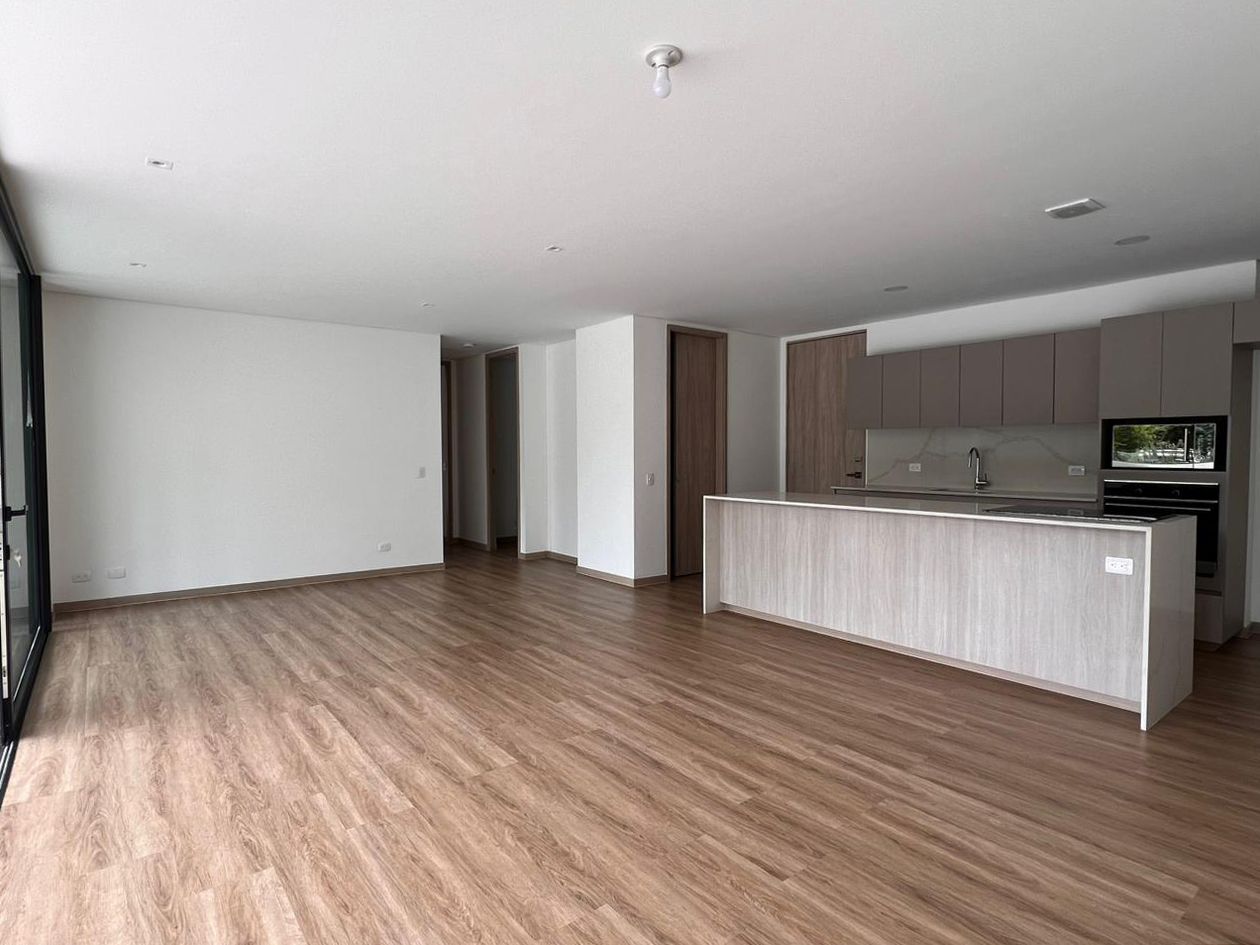 Apartamento en arriendo Antioquia Rionegro Gualanday 96 m2 Habitaciones 2 Baños 3 Garajes 2 Precio $6500000