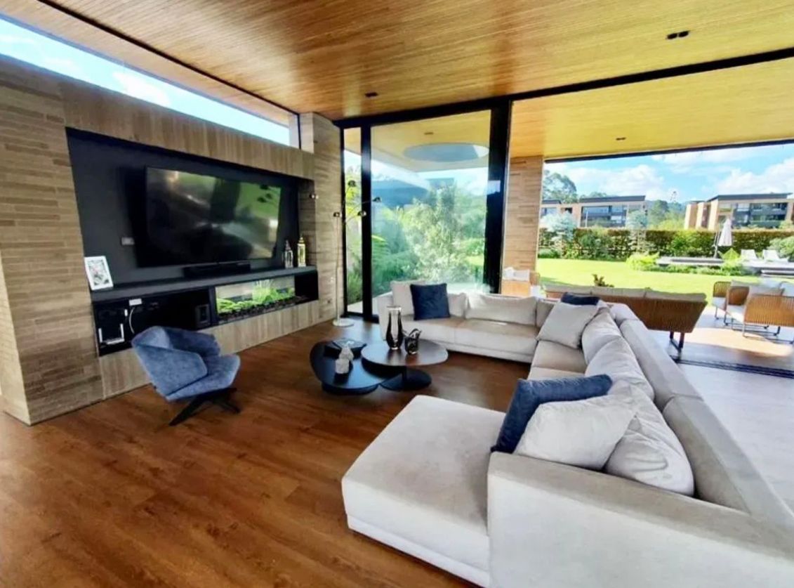 Casa en venta Antioquia Rionegro Abreo 577 m2 Habitaciones 3 Baños 4 Garajes 4 Precio $5950000000