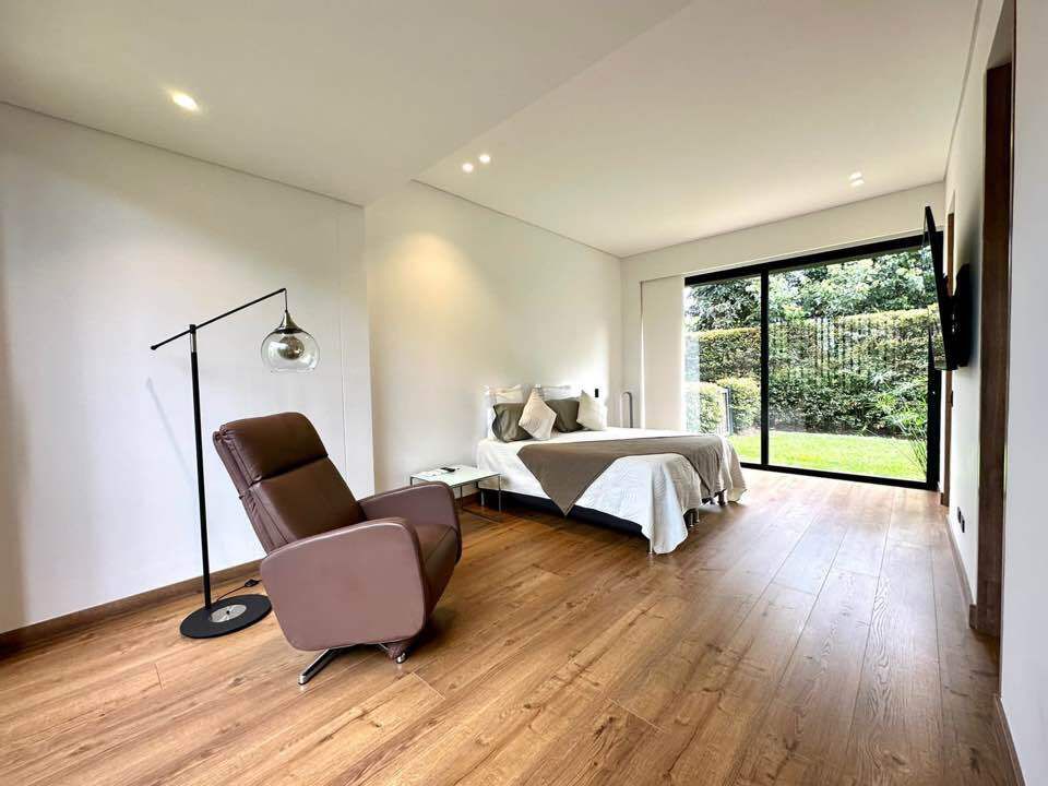 Casa en venta Antioquia Rionegro Gualanday 577 m2 Habitaciones 3 Baños 4 Garajes 4 Precio $5650000000