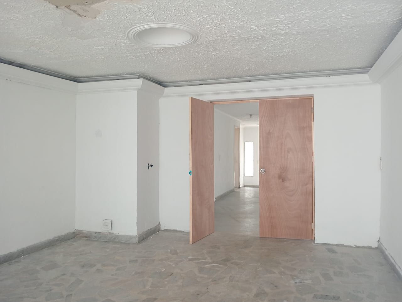 Oficina en arriendo Antioquia Medellín Los Conquistadores 450 m2 Habitaciones 0 Baños 6 Garajes 2 Precio $10000000