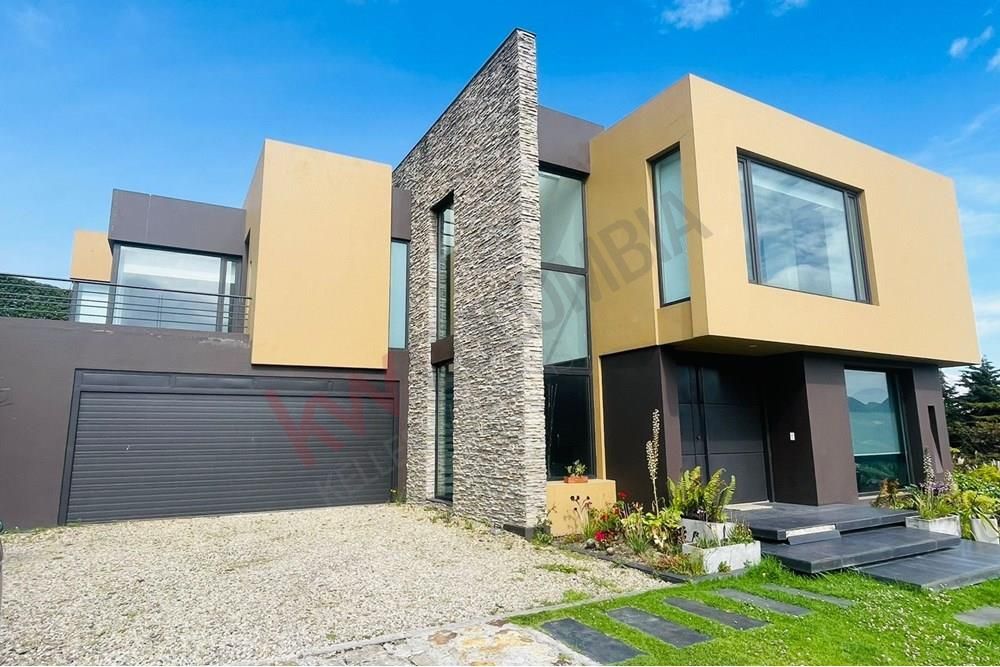 Casa en arriendo Cundinamarca La Calera La Calera 550 m2 Habitaciones 4 Baños 6 Garajes 8 Precio $14000000