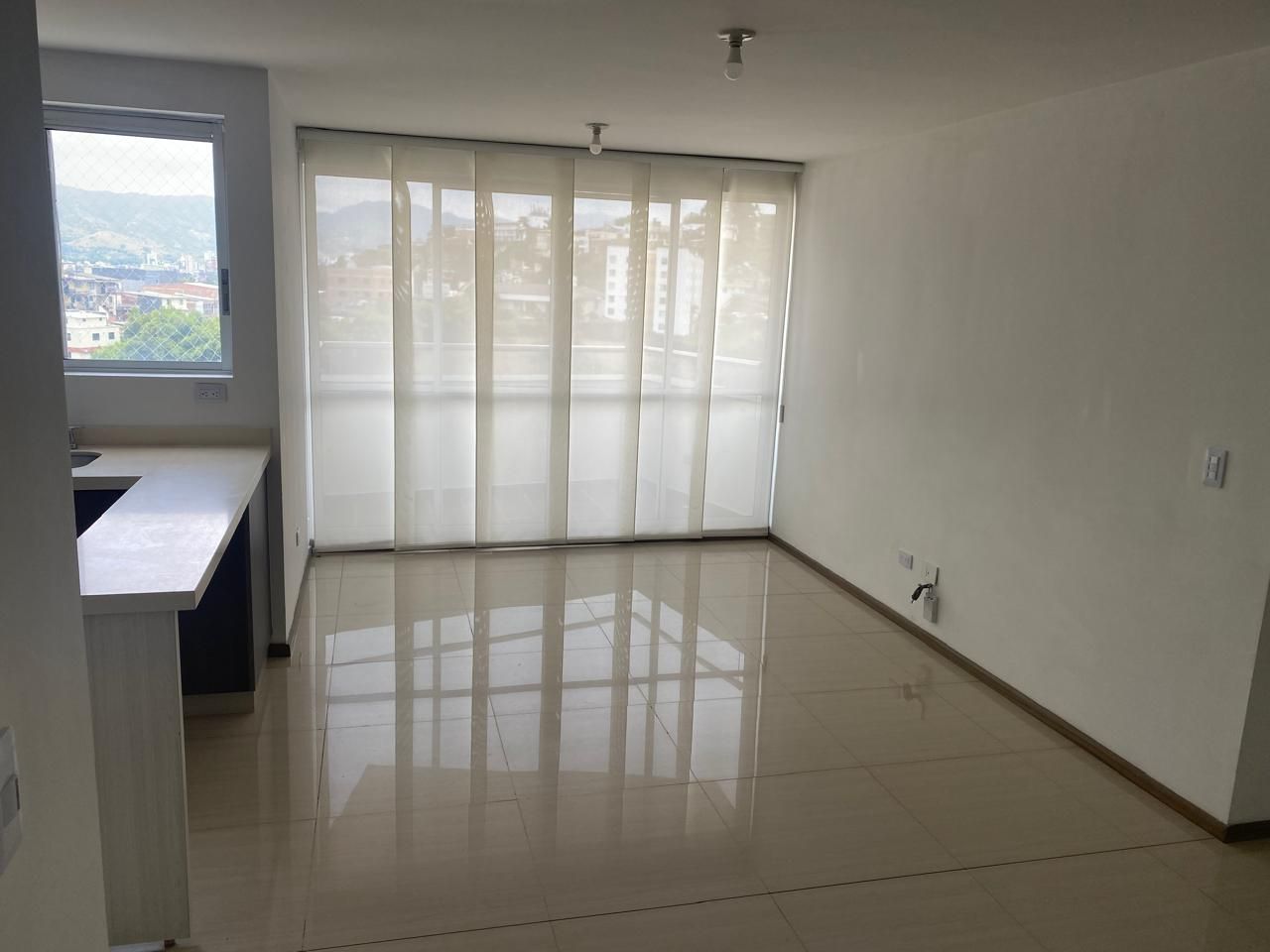 Apartamento en arriendo Risaralda Pereira Caminos De Canaan 85 m2 Habitaciones 3 Baños 2 Garajes 1 Precio $2500000
