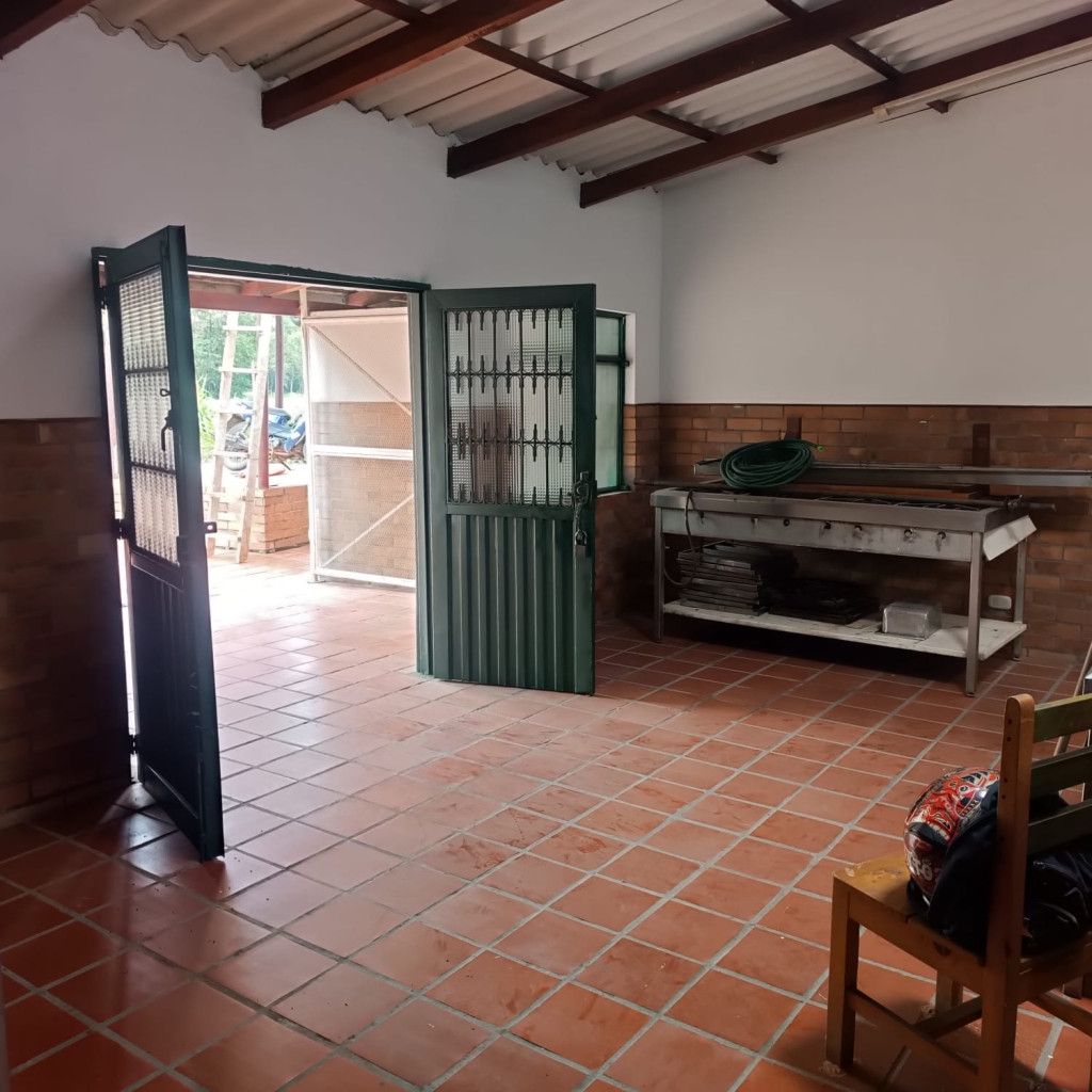Casa en venta Valle Del Cauca Palmira Palmira 80 m2 Habitaciones 1 Baños 3 Garajes 5 Precio $95000000