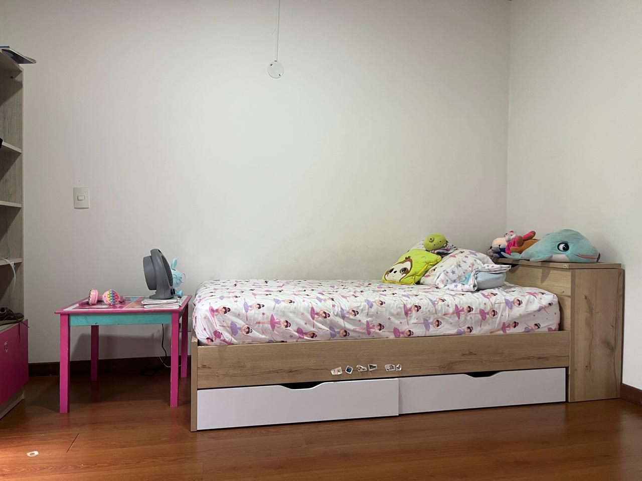Casa en venta Antioquia Medellín Villa Santa Teresa 280 m2 Habitaciones 4 Baños 3 Garajes 2 Precio $1410000000
