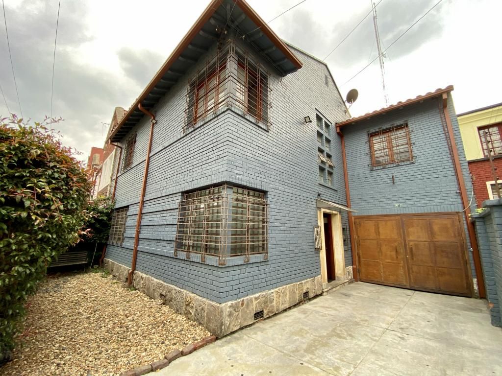 Casa en venta Cundinamarca Bogotá Palermo 307 m2 Habitaciones 3 Baños 3 Garajes 3 Precio $1880000000