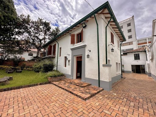 Casa en venta Cundinamarca Bogotá La Porciuncula 600 m2 Habitaciones 3 Baños 2 Garajes 0 Precio $5000000000