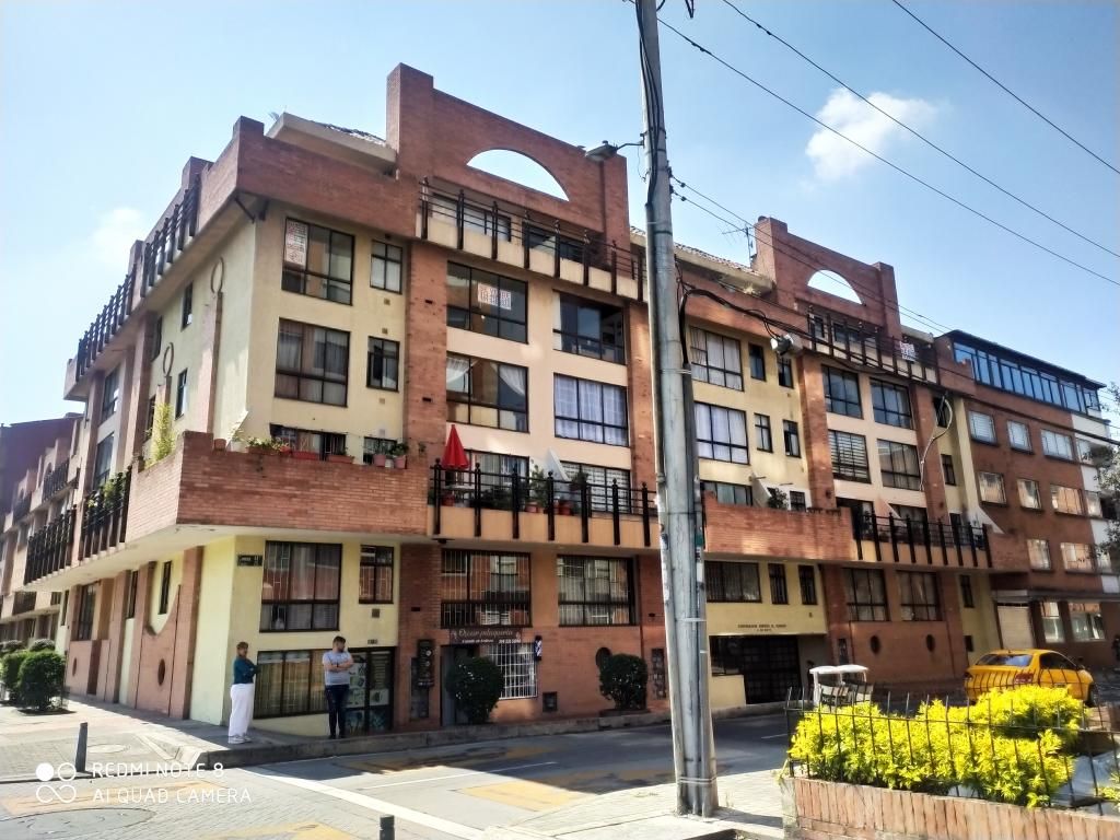 Apartamento en venta Cundinamarca Bogotá Quinta Paredes 77 m2 Habitaciones 3 Baños 2 Garajes 1 Precio $420000000
