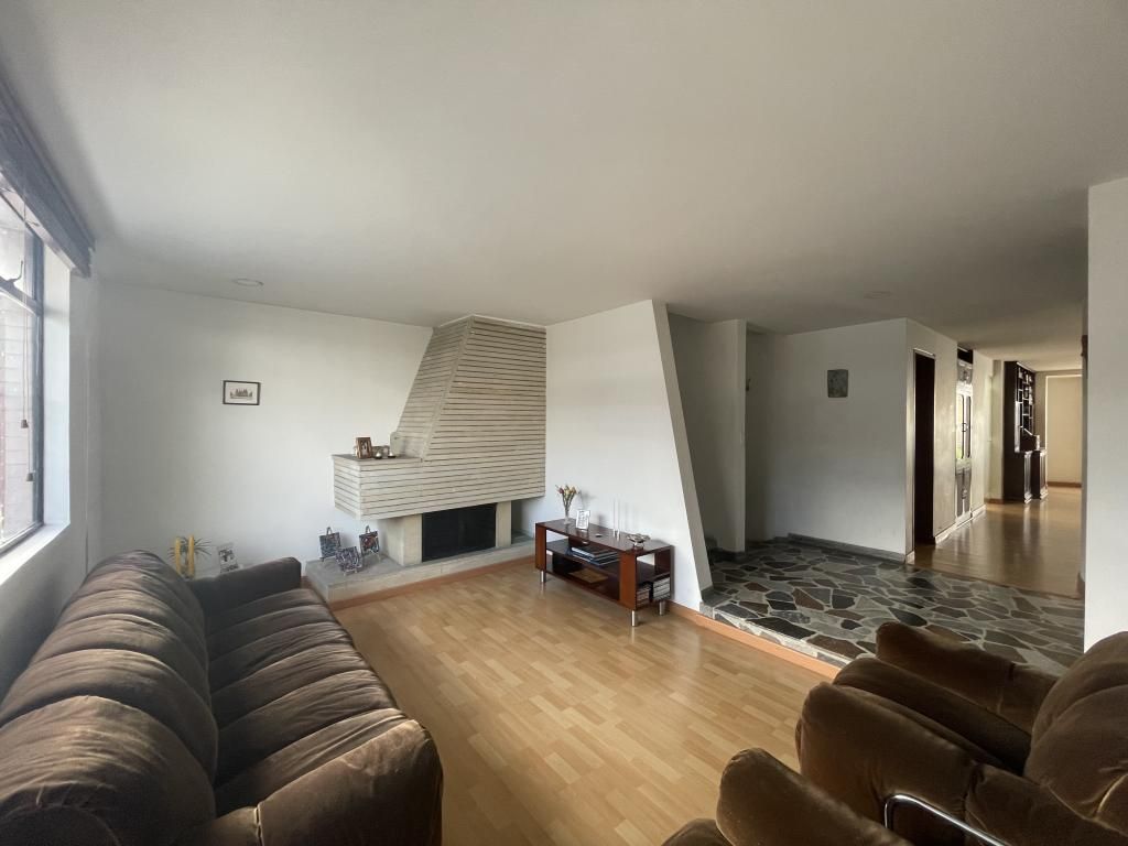 Casa en venta Cundinamarca Bogotá Potosí 182 m2 Habitaciones 3 Baños 3 Garajes 2 Precio $800000000