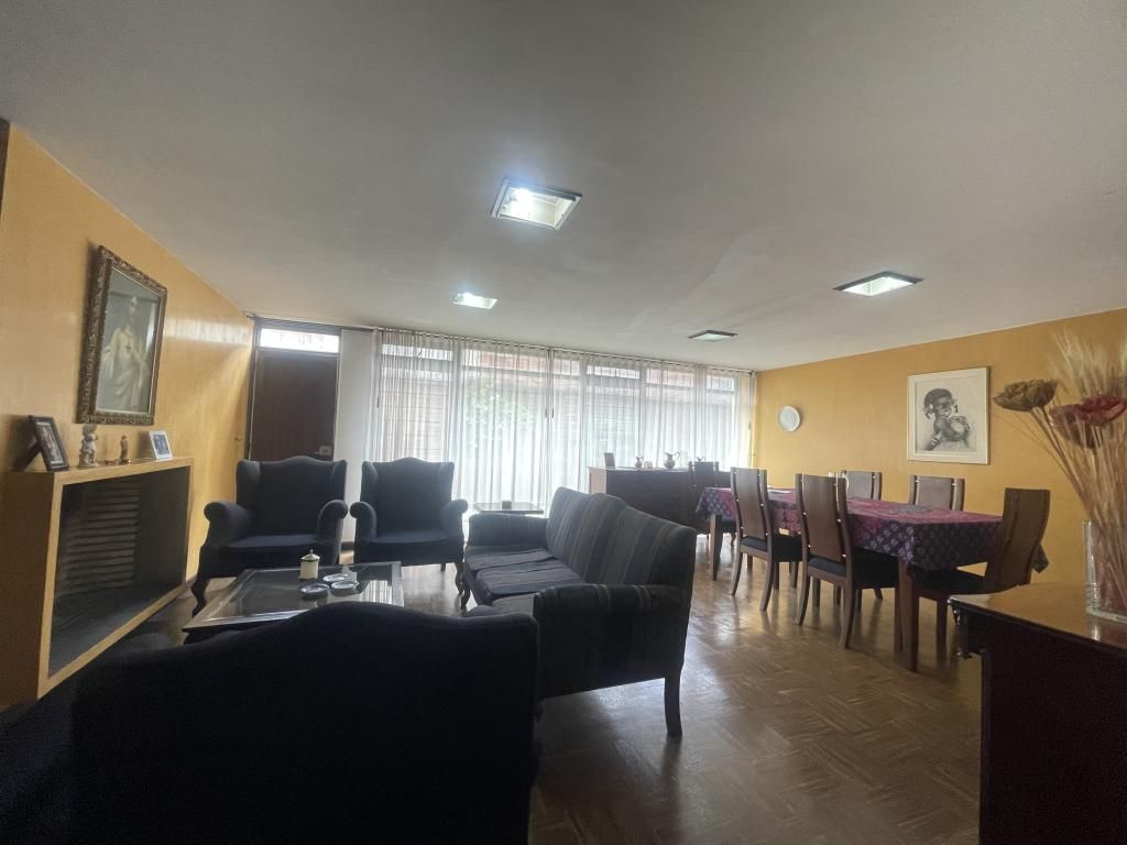 Apartamento en venta Cundinamarca Bogotá Antiguo Country 193 m2 Habitaciones 3 Baños 2 Garajes 2 Precio $1400000000