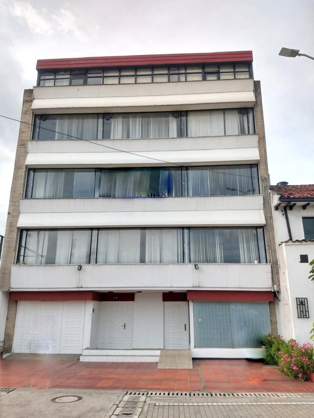 Edificio en arriendo Cundinamarca Bogotá Acevedo Tejada 825 m2 Habitaciones 0 Baños 15 Garajes 5 Precio $22000000