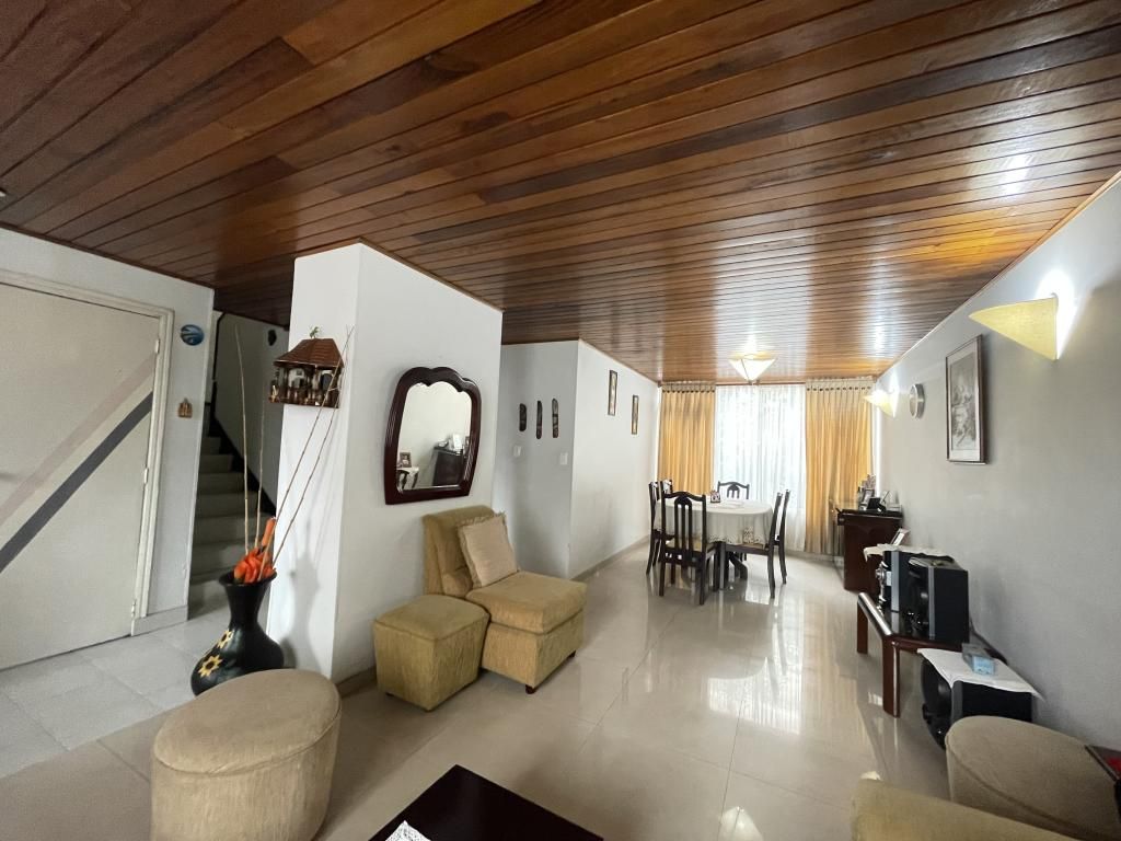 Casa en venta Cundinamarca Bogotá Los Andes 221 m2 Habitaciones 3 Baños 3 Garajes 3 Precio $800000000