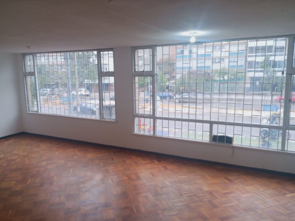 Apartamento en arriendo Cundinamarca Bogotá Antiguo Country 130 m2 Habitaciones 3 Baños 2 Garajes 0 Precio $3300000
