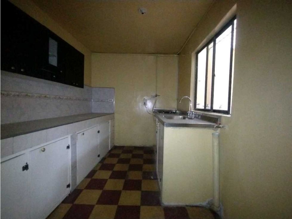 Apartamento en arriendo Antioquia Itagüí Playa Rica 100 m2 Habitaciones 4 Baños 2 Garajes 0 Precio $1800000