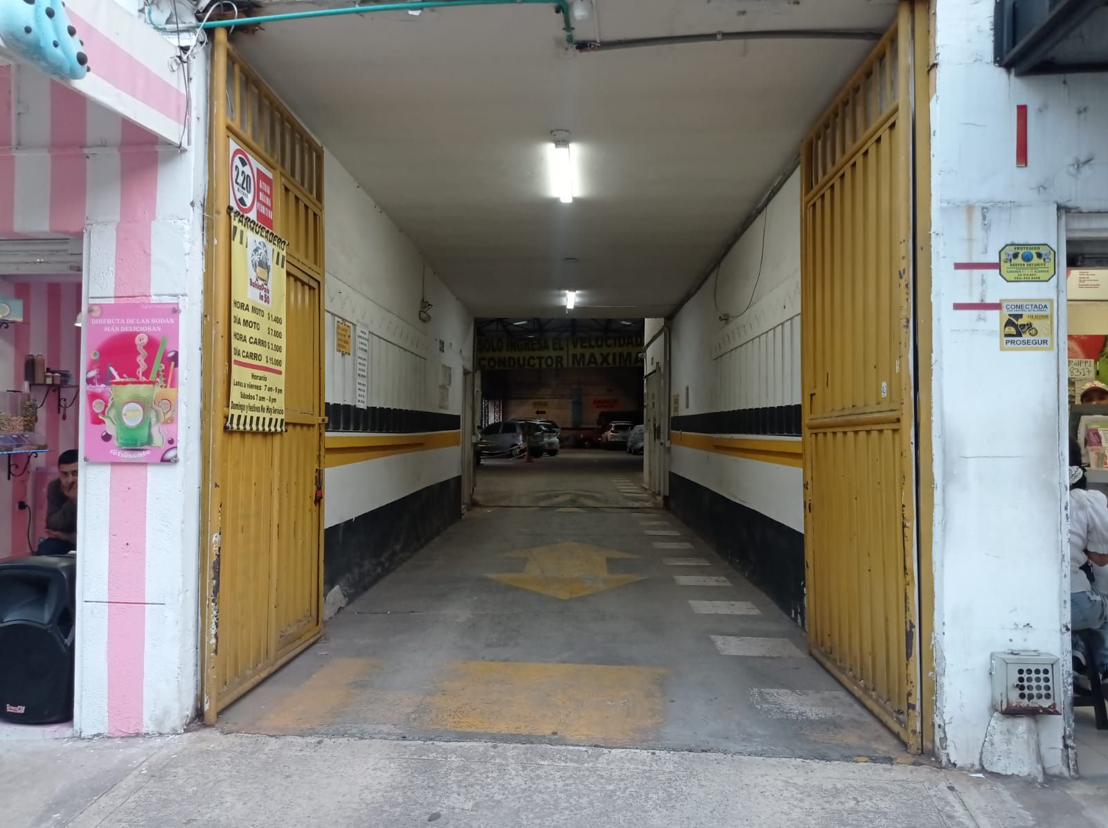 Lote en venta Antioquia Itagüí Los Naranjos 900 m2 Habitaciones 0 Baños 0 Garajes 0 Precio $4500000000