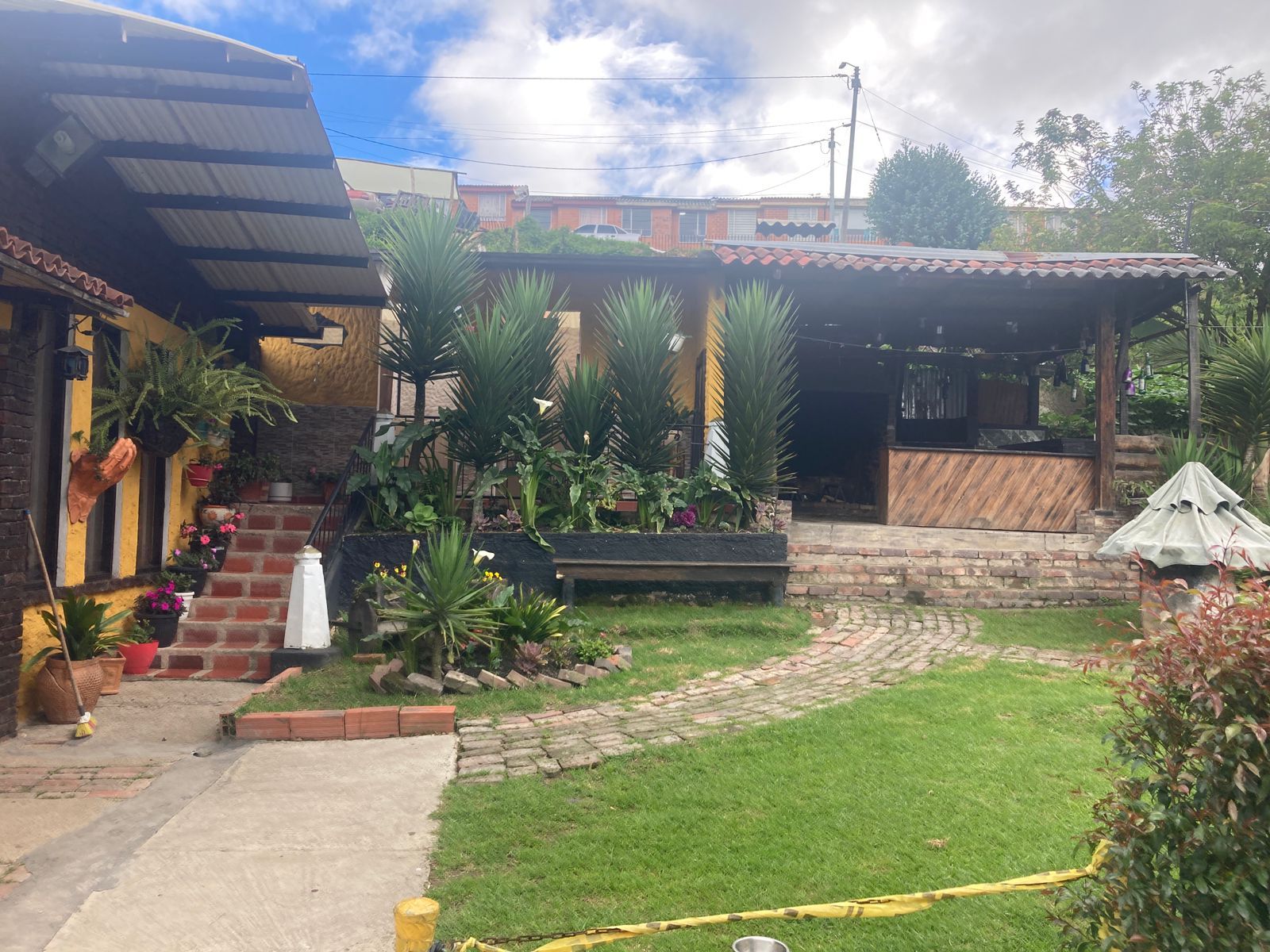 Casa en venta Cundinamarca Zipaquirá San Antonio 261 m2 Habitaciones 5 Baños 3 Garajes 1 Precio $1300000000