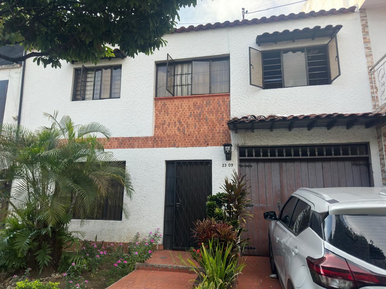 Casa en venta Santander Bucaramanga La Victoria 233 m2 Habitaciones 4 Baños 4 Garajes 1 Precio $850000000