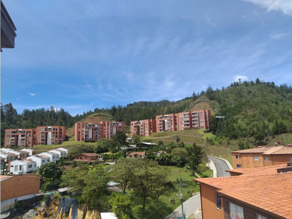 Apartamento en venta Antioquia El Retiro El Retiro 68 m2 Habitaciones 2 Baños 2 Garajes 1 Precio $450000000