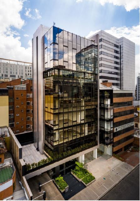 Local en arriendo Cundinamarca Bogotá La Porciuncula 232 m2 Habitaciones 0 Baños 1 Garajes 1 Precio $23936000