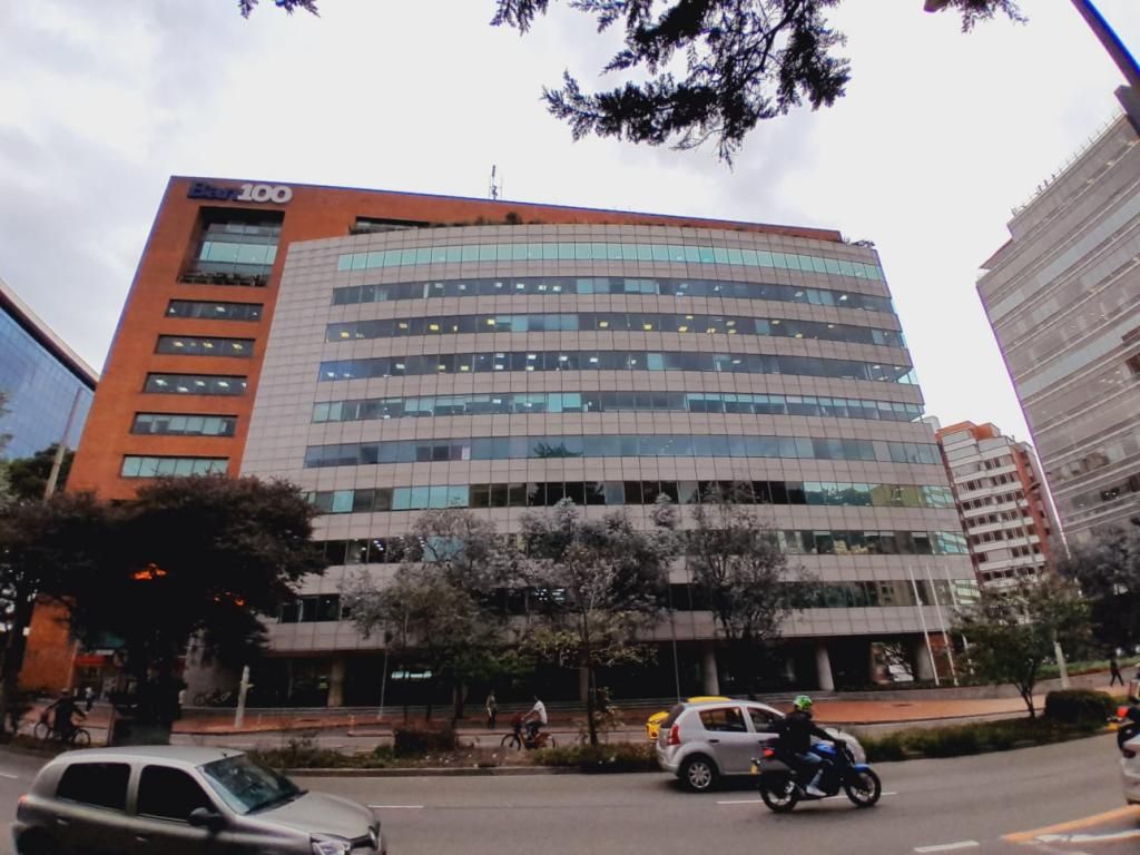 Oficina en venta Cundinamarca Bogotá El Nogal 197 m2 Habitaciones 0 Baños 2 Garajes 4 Precio $2100000000
