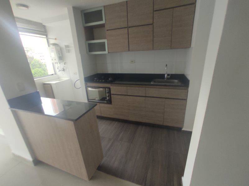 Apartamento en arriendo Antioquia Sabaneta Tres Esquinas 82 m2 Habitaciones 3 Baños 2 Garajes 0 Precio $3300000