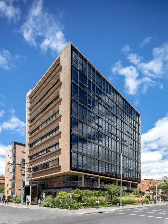 Oficina en arriendo Cundinamarca Bogotá Chico 162 m2 Habitaciones 0 Baños 0 Garajes 3 Precio $15371000