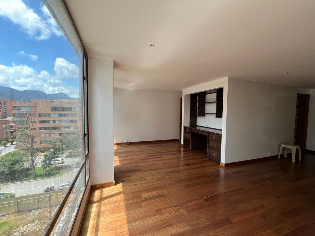 Apartamento en venta Cundinamarca Bogotá Chico Norte Et Iii 115 m2 Habitaciones 3 Baños 2 Garajes 2 Precio $870000000