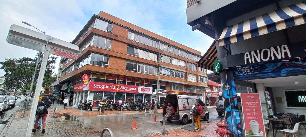 Edificio en venta Cundinamarca Bogotá Chapinero Central 2200 m2 Habitaciones 0 Baños 6 Garajes 5 Precio $7199000000