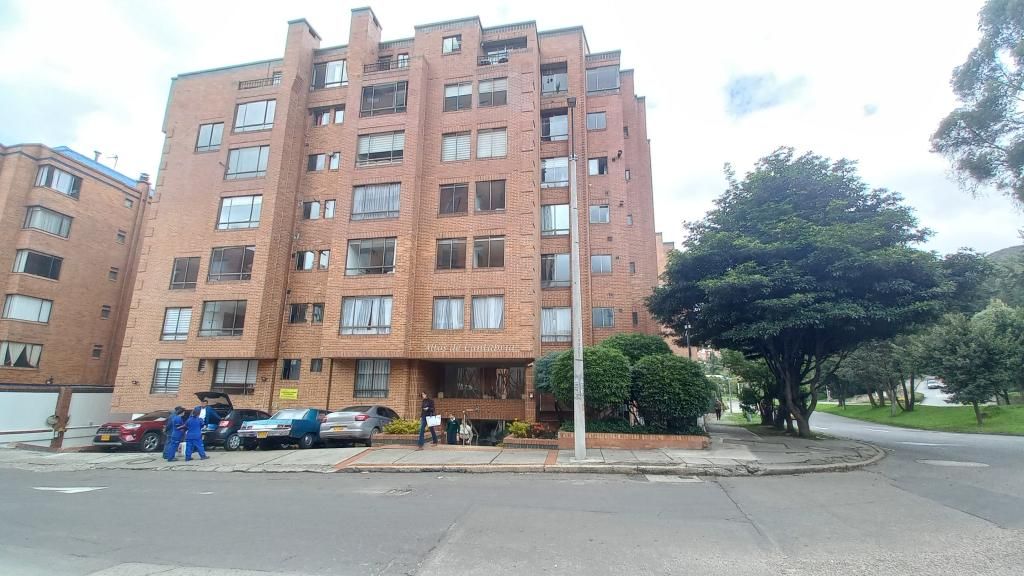 Apartamento en venta Cundinamarca Bogotá Las Acasias 100 m2 Habitaciones 3 Baños 2 Garajes 2 Precio $680000000
