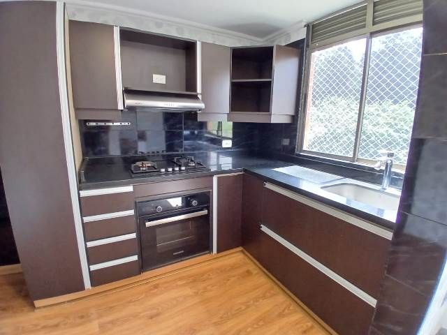 Apartamento en arriendo Antioquia Medellín San Lucas 120 m2 Habitaciones 3 Baños 3 Garajes 2 Precio $3900000