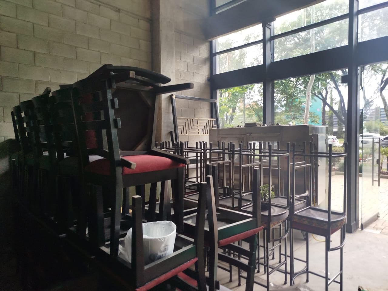 Local en arriendo Antioquia Medellín San Lucas 85 m2 Habitaciones 0 Baños 0 Garajes 0 Precio $20200000