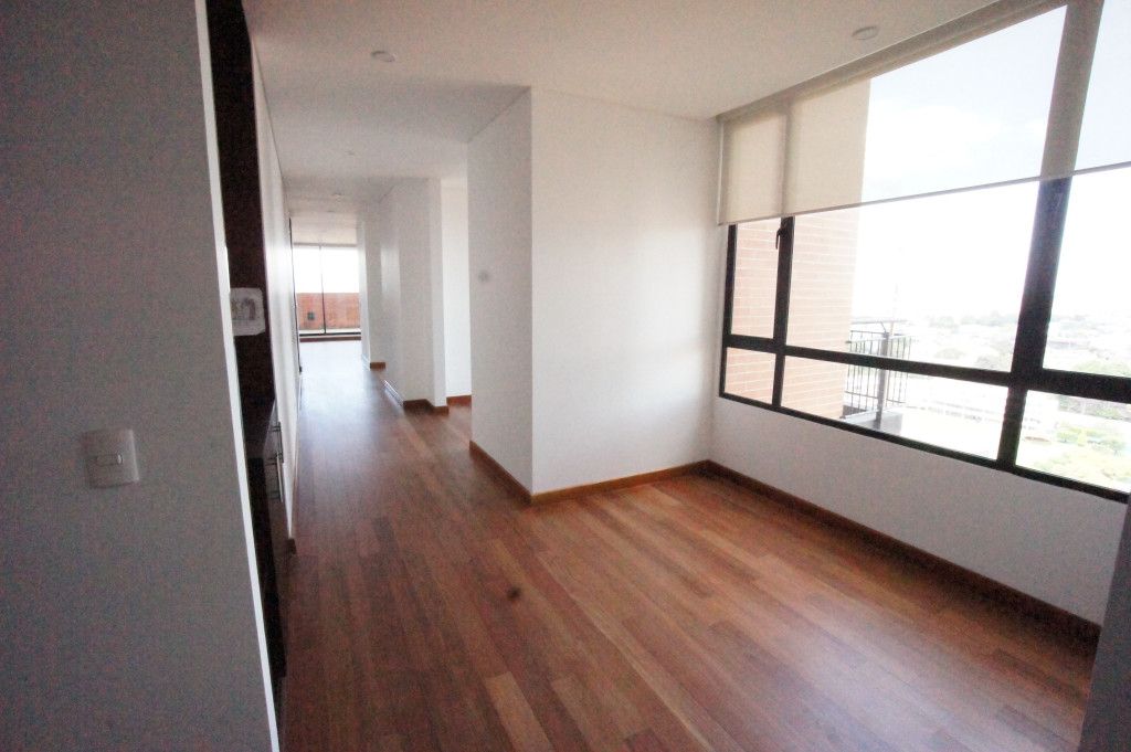 Apartamento en venta Cundinamarca Bogotá Prados De La Calleja 253 m2 Habitaciones 4 Baños 5 Garajes 4 Precio $2200000000