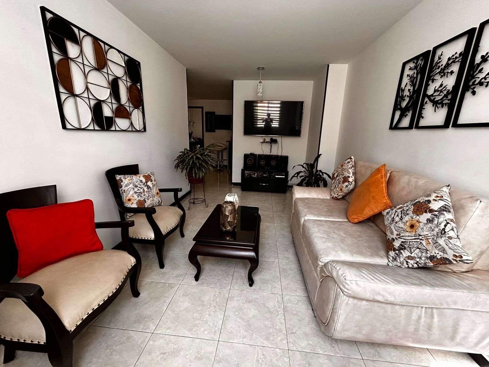 Casa en venta Valle Del Cauca Cali Ciudad Real 100 m2 Habitaciones 3 Baños 3 Garajes 1 Precio $400000000