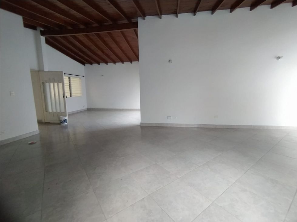 Apartamento en arriendo Antioquia Medellín Calasanz 160 m2 Habitaciones 4 Baños 3 Garajes 0 Precio $3200000