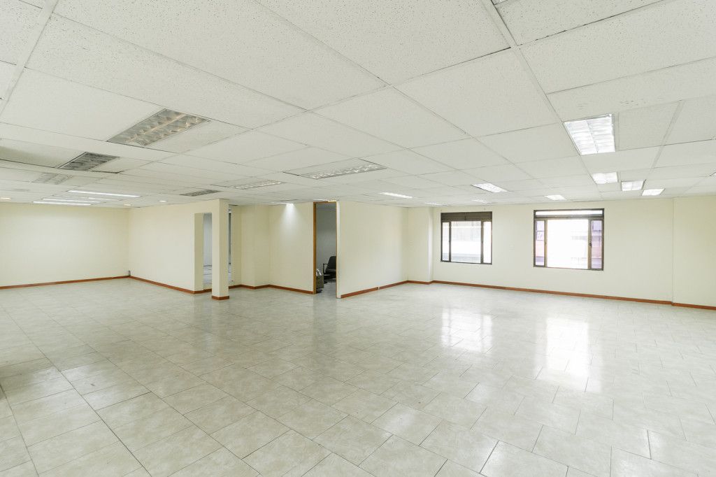 Oficina en arriendo Cundinamarca Bogotá La Cabrera 420 m2 Habitaciones 0 Baños 3 Garajes 8 Precio $18862000