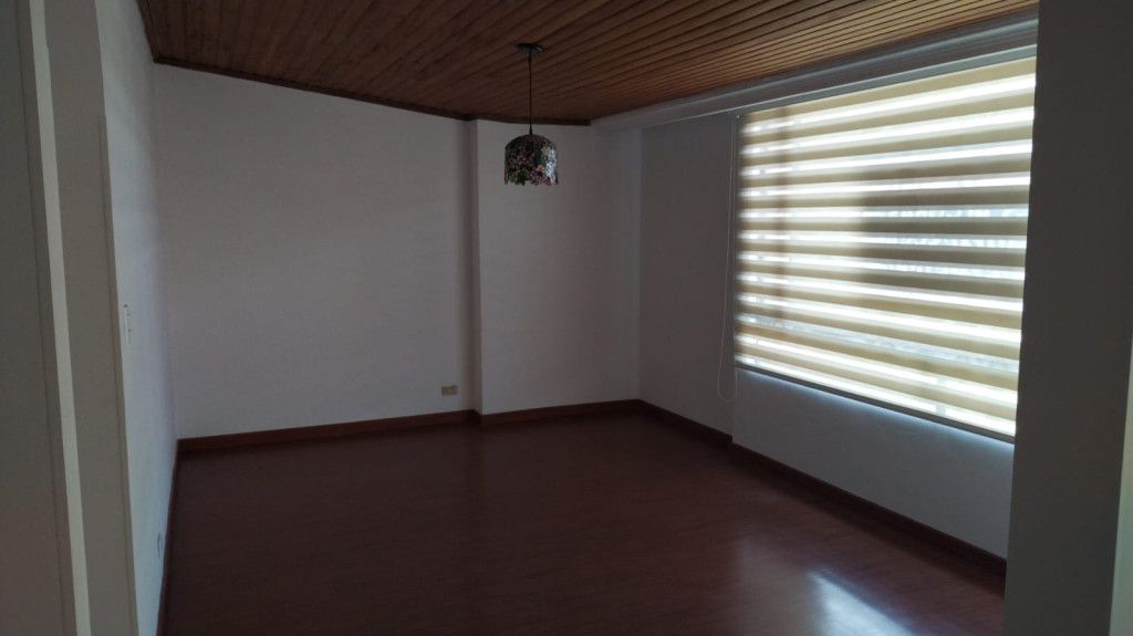 Apartamento en venta Cundinamarca Bogotá Puente Largo 179 m2 Habitaciones 4 Baños 3 Garajes 1 Precio $700000000