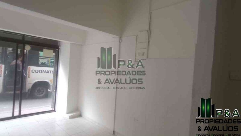 Local en arriendo Antioquia Medellín Miraflores 20 m2 Habitaciones 0 Baños 1 Garajes 0 Precio $1200000