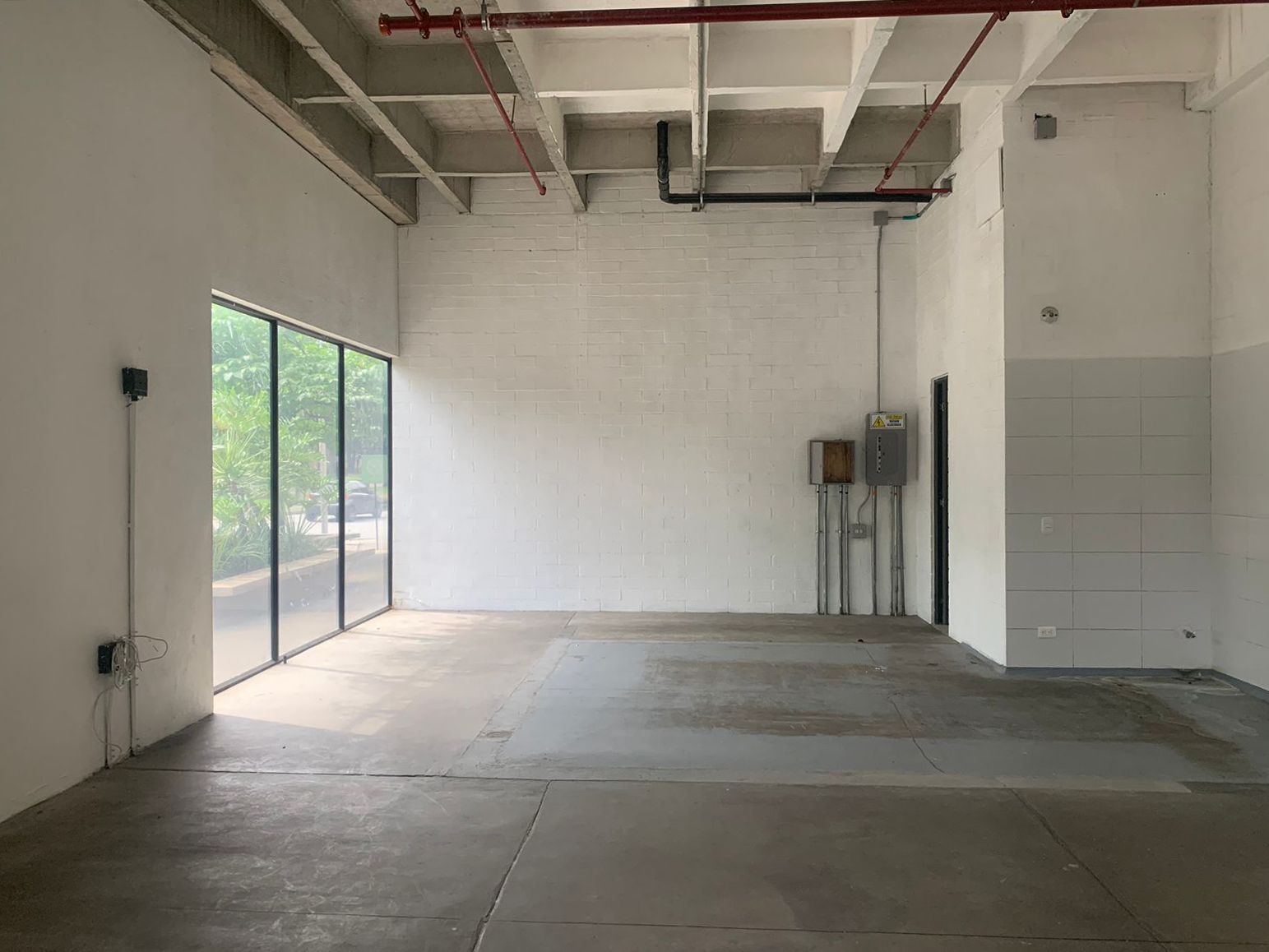 Local en venta Antioquia Medellín Cristo Rey 59 m2 Habitaciones 0 Baños 1 Garajes 0 Precio $870000000