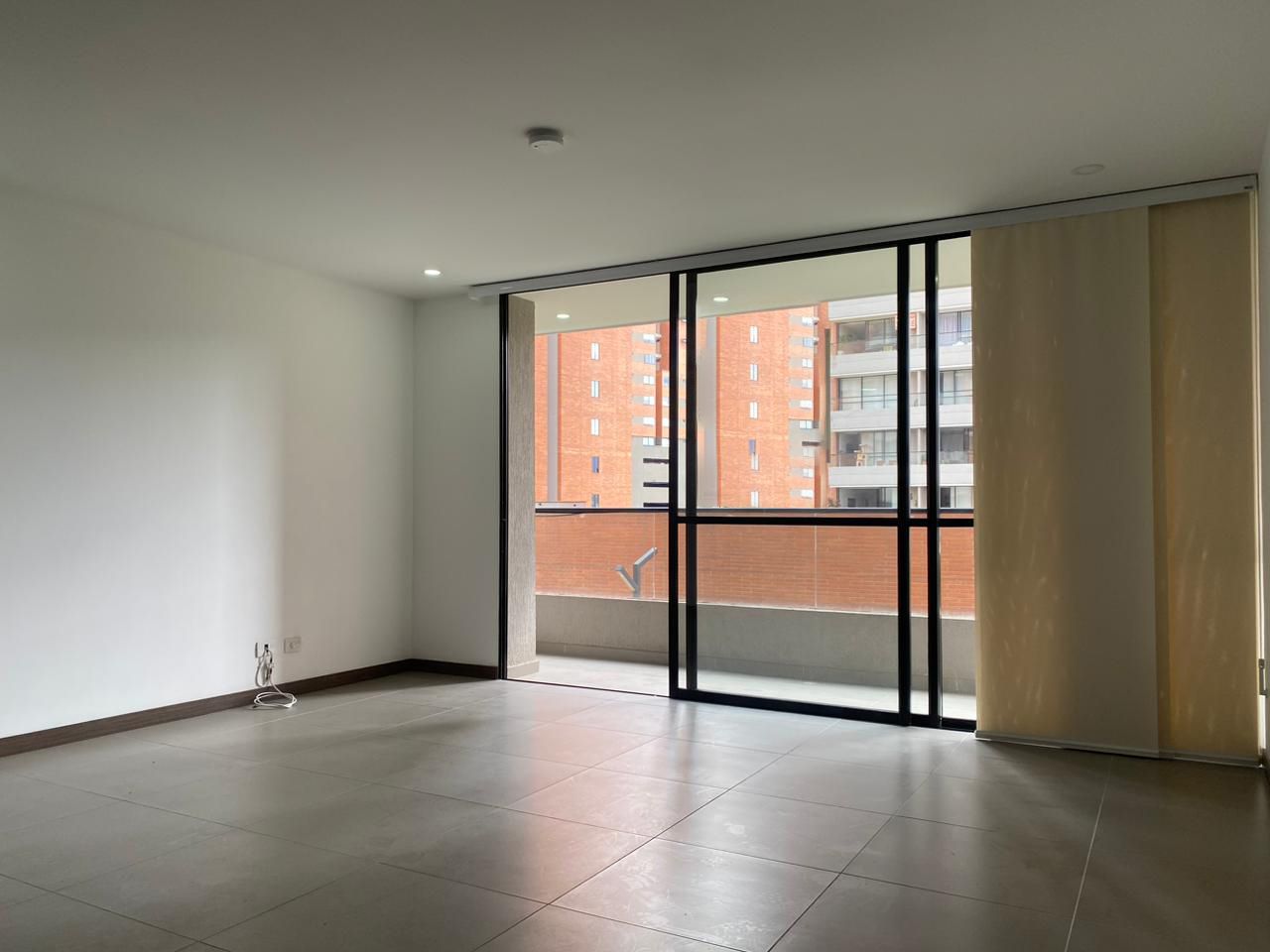 Apartamento en arriendo Antioquia Envigado La Mina 83 m2 Habitaciones 2 Baños 3 Garajes 1 Precio $4150000