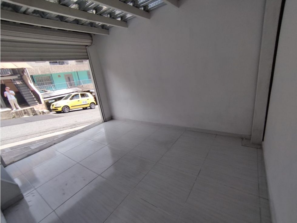Local en arriendo Antioquia Bello La Pradera 55 m2 Habitaciones 0 Baños 0 Garajes 0 Precio $2500000