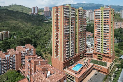 Apartamento en venta Antioquia Medellín Santa Rosa De Lima 73 m2 Habitaciones 3 Baños 2 Garajes 1 Precio $460000000