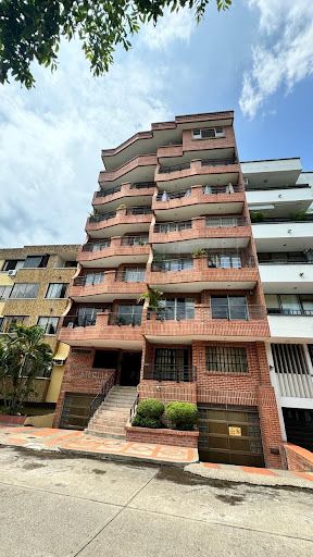 Apartamento en venta Huila Neiva Chapinero 100 m2 Habitaciones 3 Baños 2 Garajes 1 Precio $340000000