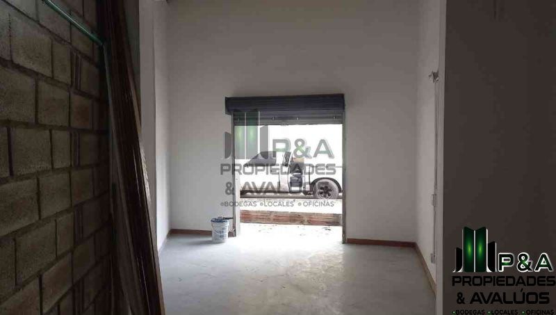 Local en arriendo Antioquia Medellín Bombona No2 38 m2 Habitaciones 0 Baños 1 Garajes 0 Precio $2200000
