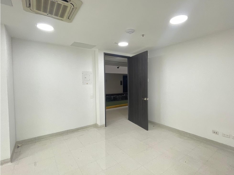 Consultorio en arriendo Antioquia Medellín Los Conquistadores 69 m2 Habitaciones 0 Baños 1 Garajes 0 Precio $6900000