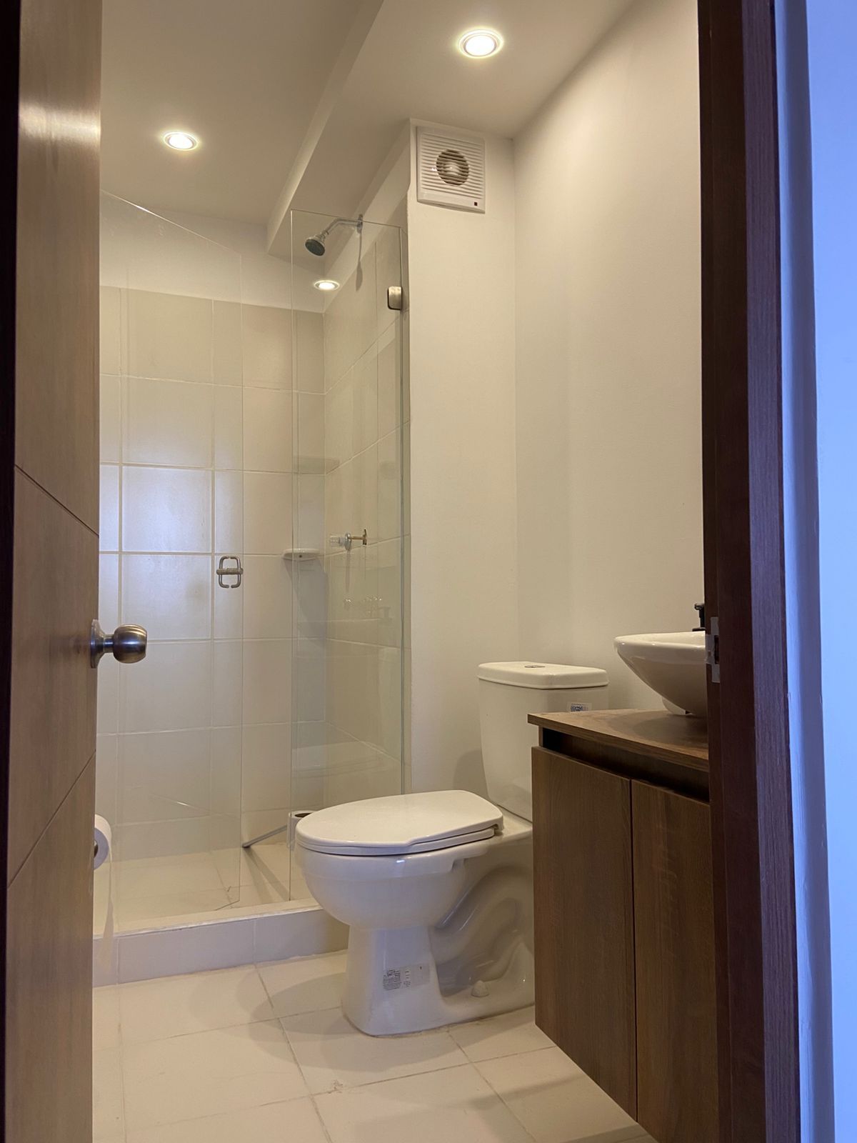 Apartamento en arriendo Cundinamarca Bogotá Granjas De Techo 42 m2 Habitaciones 2 Baños 1 Garajes 0 Precio $1800000