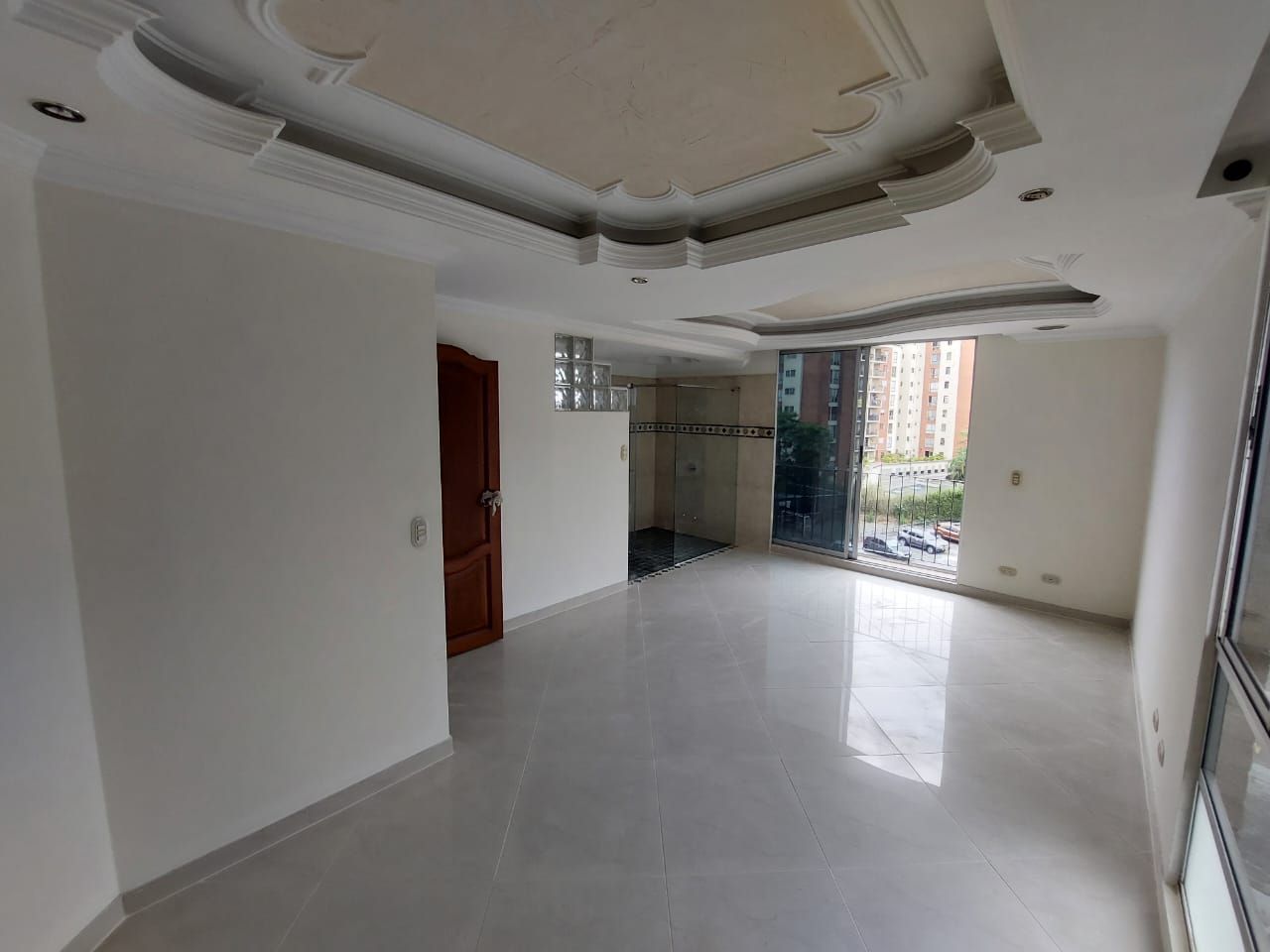 Apartamento en arriendo Antioquia Medellín San Diego 80 m2 Habitaciones 2 Baños 2 Garajes 1 Precio $2510000