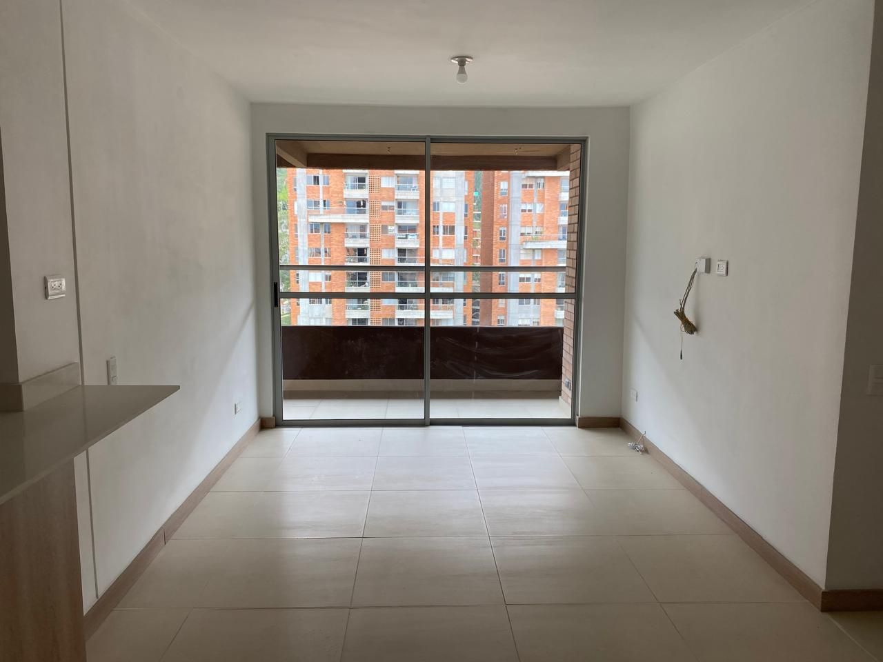 Apartamento en arriendo Antioquia Sabaneta Lagos De La Doctora 70 m2 Habitaciones 3 Baños 2 Garajes 1 Precio $2500000